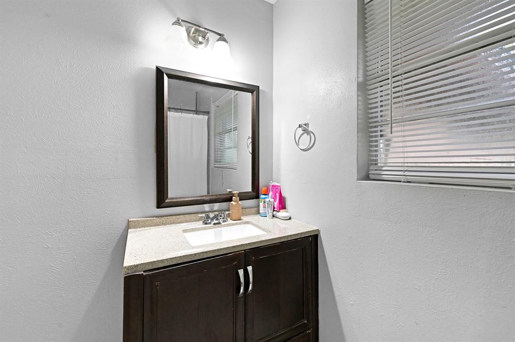 10318 Homestead Road, Houston, Texas image 12