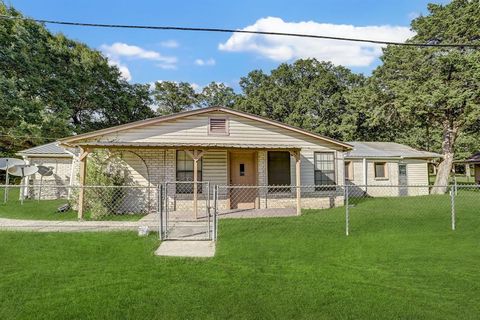 Duplex in Trinity TX 14537 Fm 356.jpg