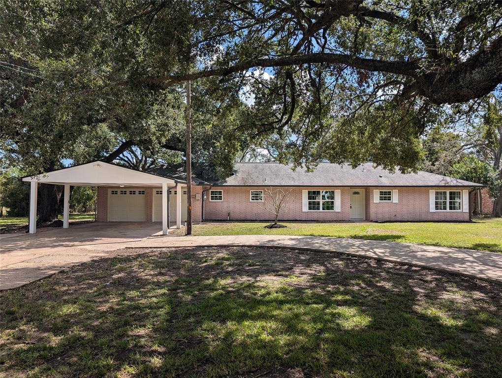 230 E Phillips Road, Angleton, Texas image 33