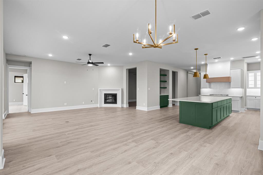22210 Bushy Matgrass Lane, Cypress, Texas image 35
