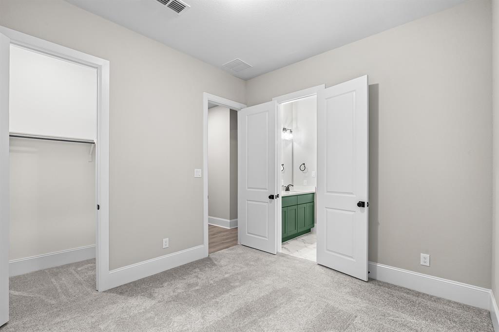 22210 Bushy Matgrass Lane, Cypress, Texas image 22