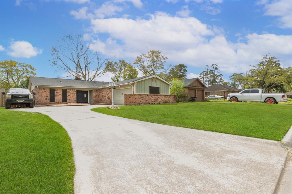 3910 Wintergreen Drive, Humble, Texas image 3