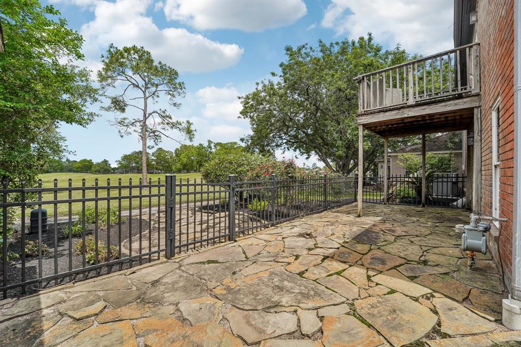 4766 Oakmont Court, League City, Texas image 36