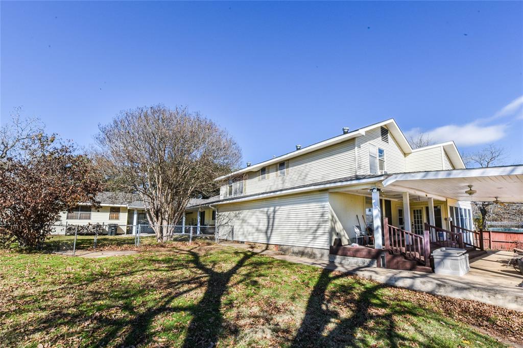 501 W Buffalo St St, Caldwell, Texas image 11