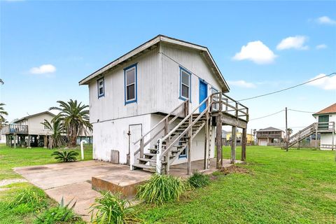 A home in Surfside Beach