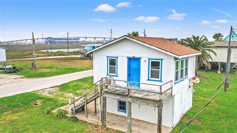 A home in Surfside Beach