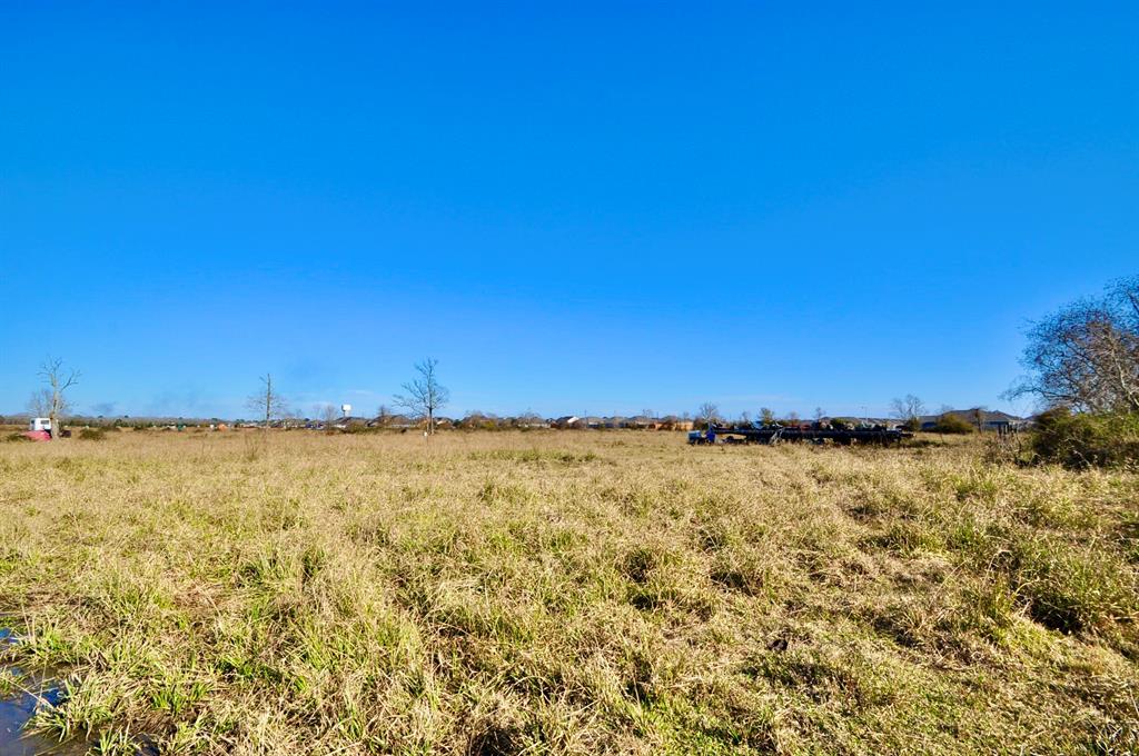 1751 Rosharon Road, Alvin, Texas image 9