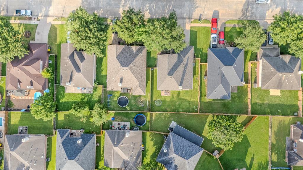 4204 Seminole Drive, Pearland, Texas image 32