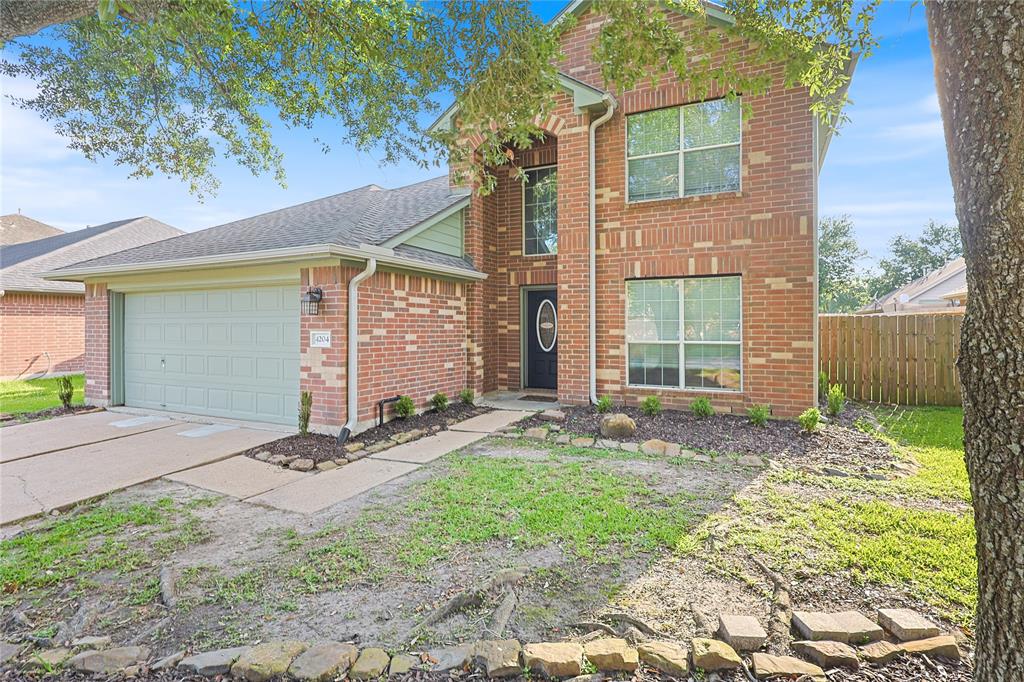 4204 Seminole Drive, Pearland, Texas image 1