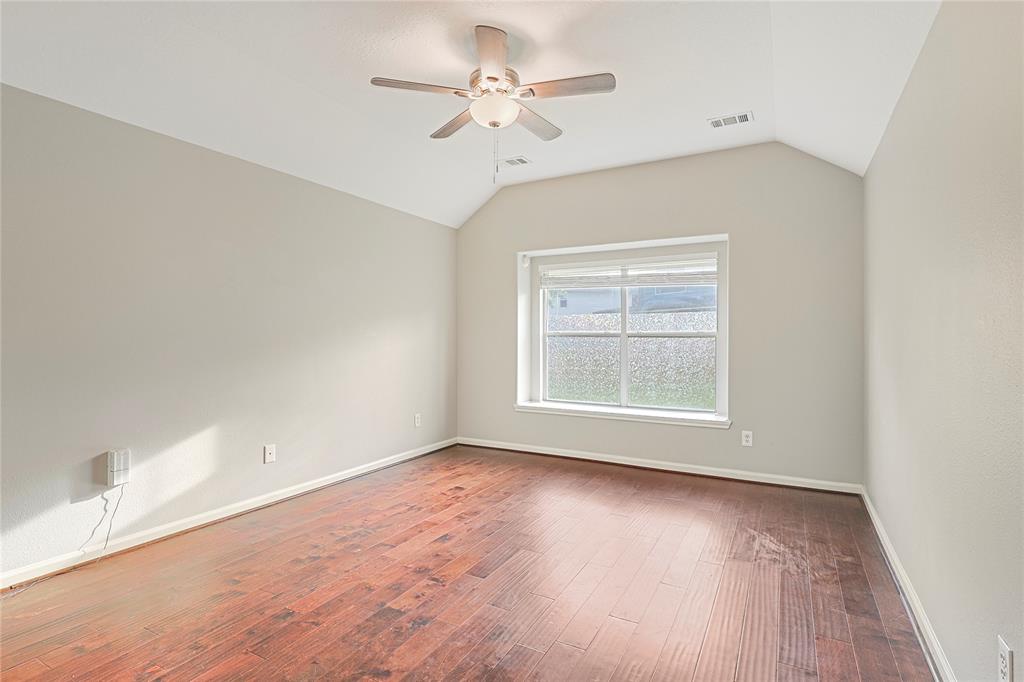 4204 Seminole Drive, Pearland, Texas image 16