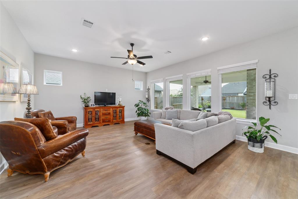 2919 Tanager Trace, Katy, Texas image 6