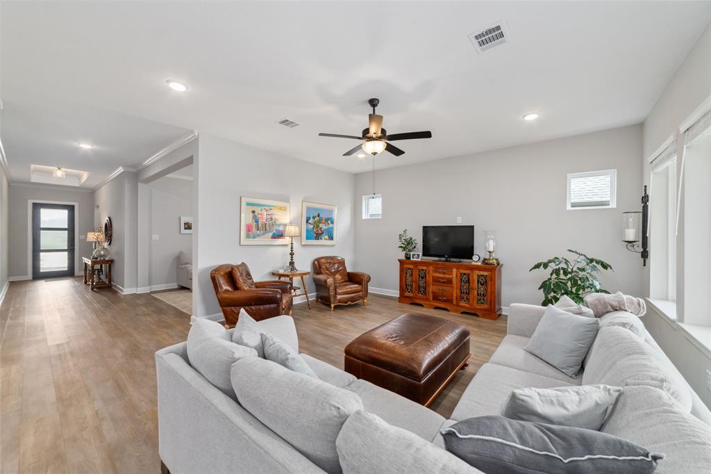2919 Tanager Trace, Katy, Texas image 7