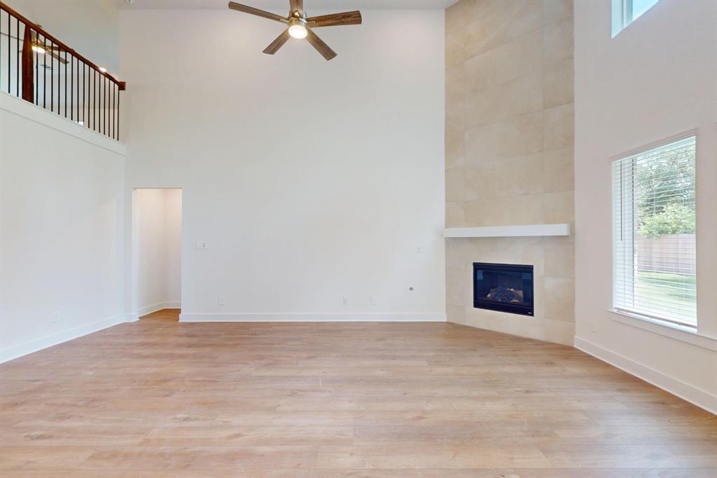 21914 Hibiscus Hedge Trail