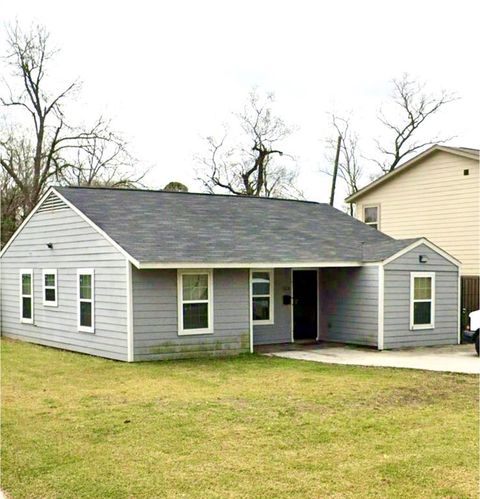 Photo of 5510 Chennault Road, Houston, TX 77033 (MLS # 9122315)