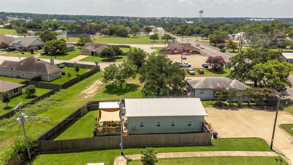 1610 N Park Street, Brenham, Texas image 37