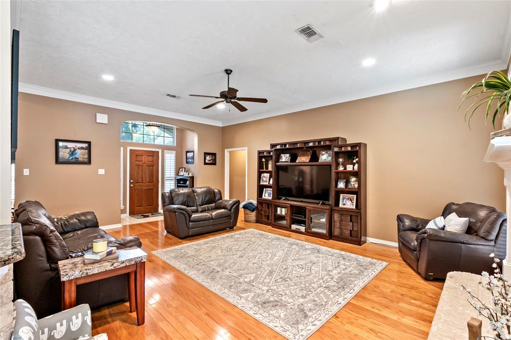 2104 Williams Way, Bryan, Texas image 10