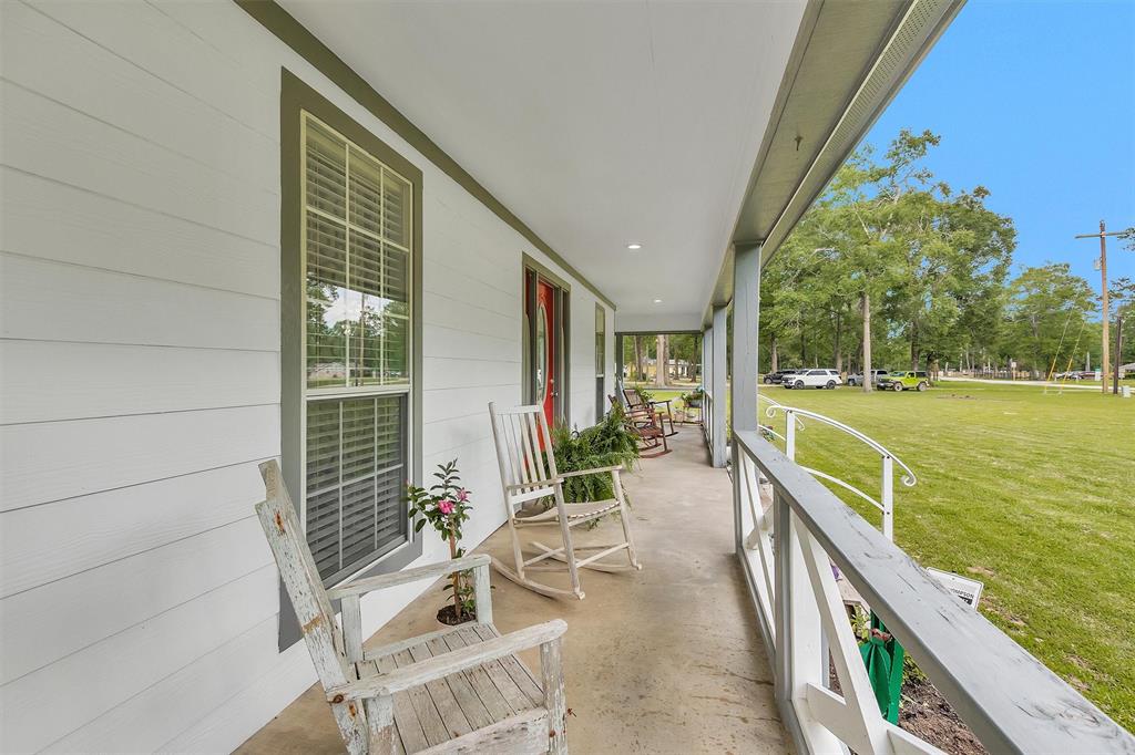 27682 Kingport Drive, Splendora, Texas image 5