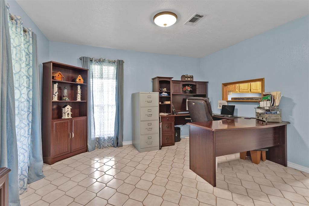 27682 Kingport Drive, Splendora, Texas image 22