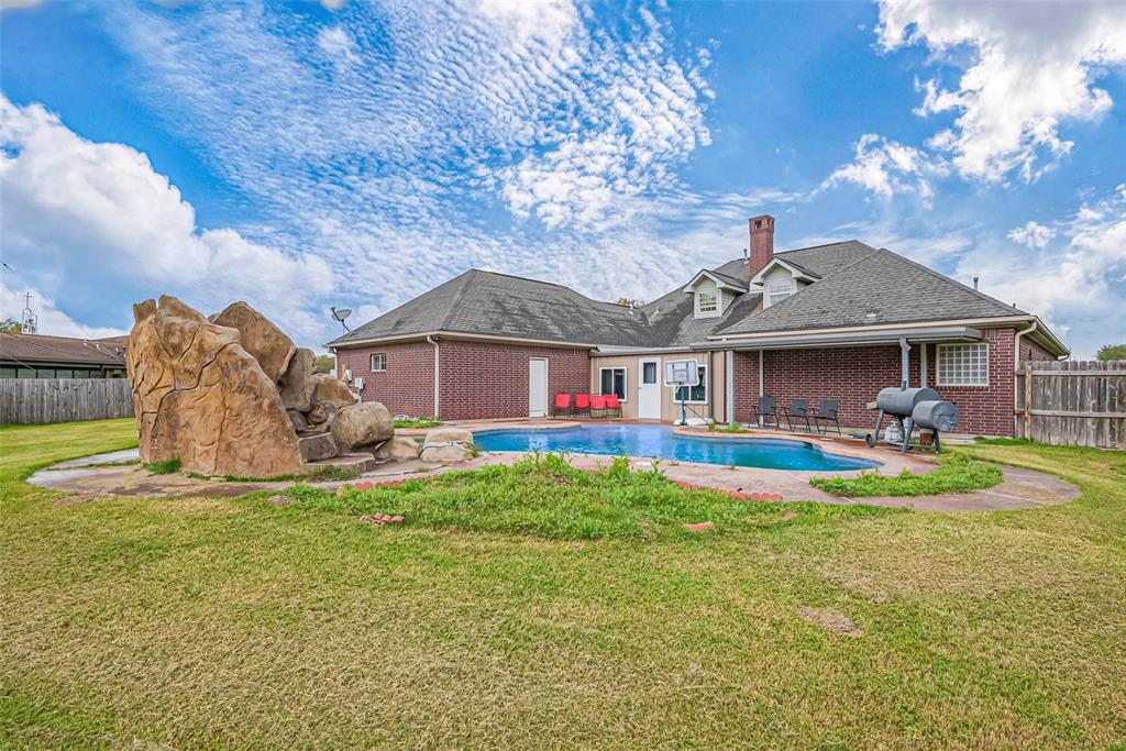 881 Baker Avenue, Port Neches, Texas image 31