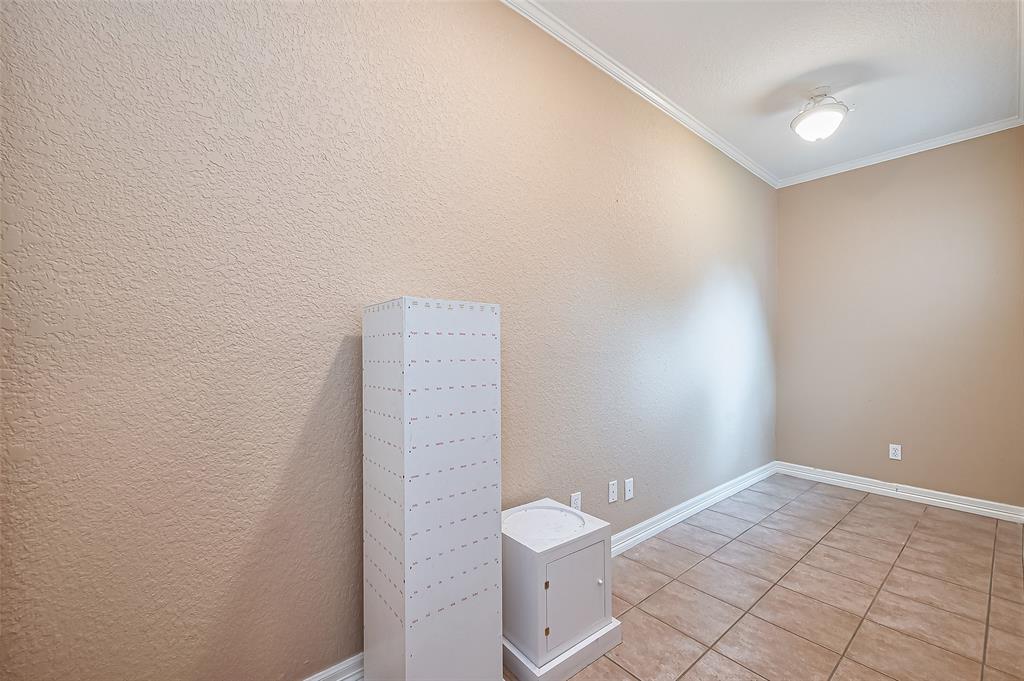 881 Baker Avenue, Port Neches, Texas image 14