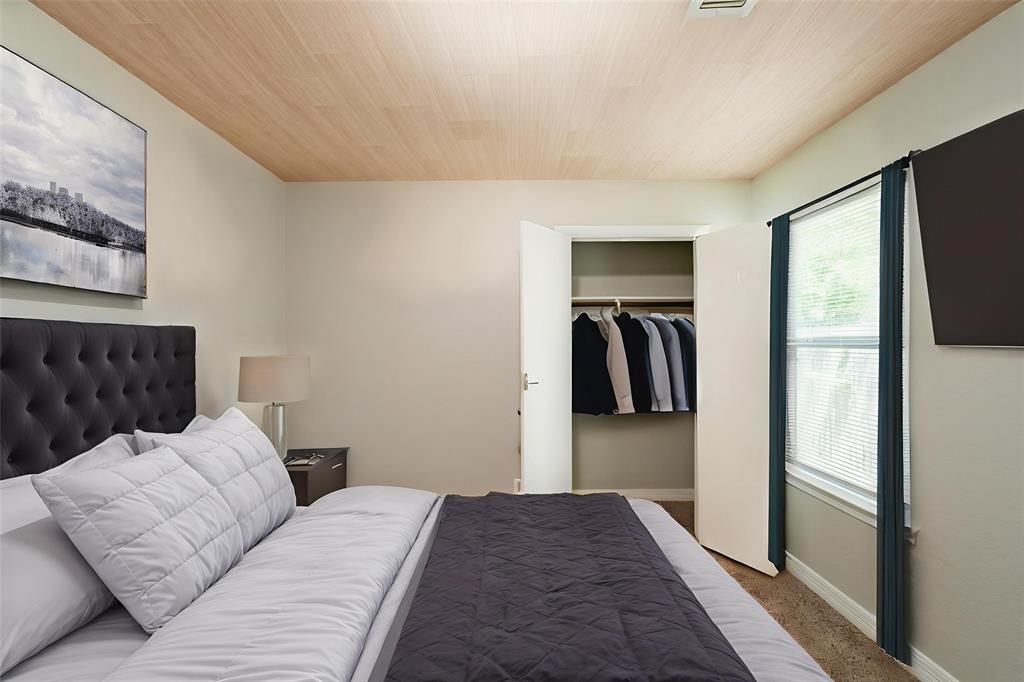 22822 Fairfax Village West Drive
