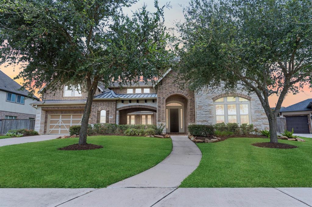 1705 Bending Stream Drive, Friendswood, Texas image 7