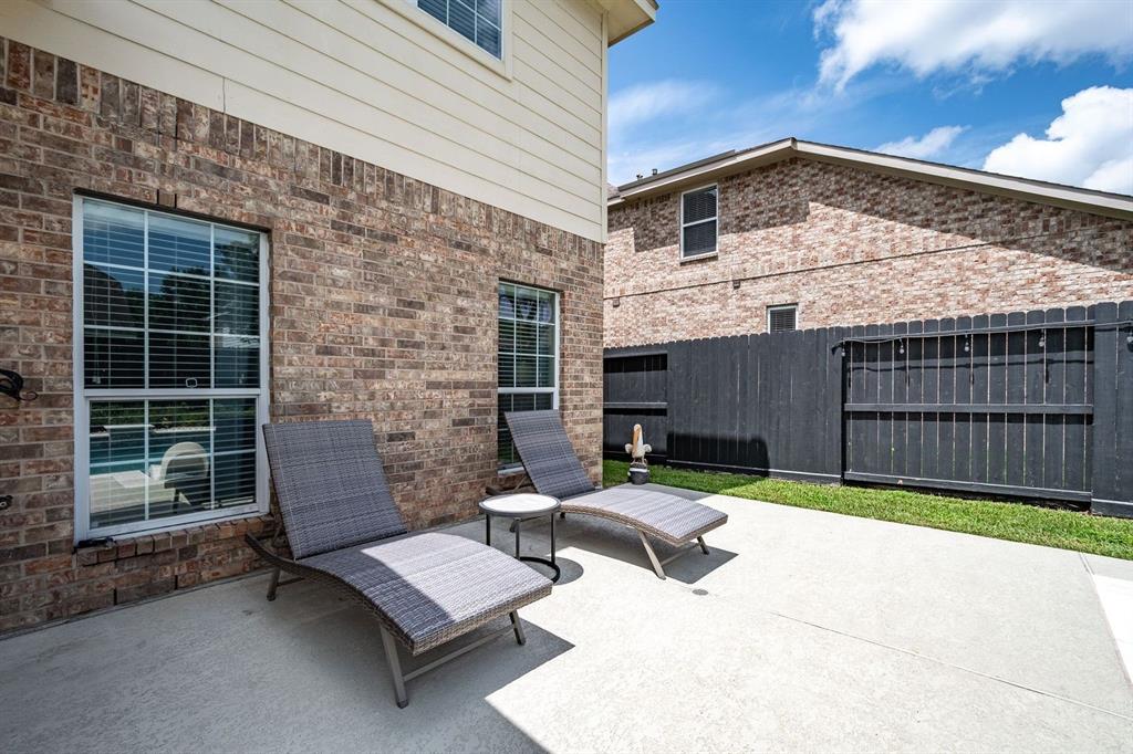 3511 Blue Spruce Trail, Pearland, Texas image 10