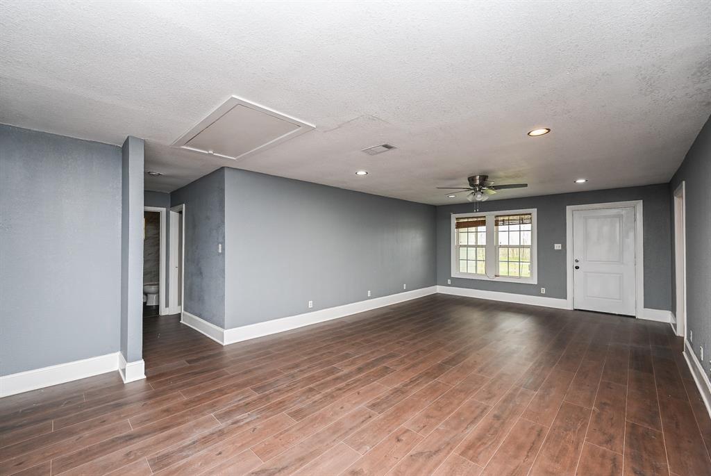 13951 Cochran Road, Waller, Texas image 11