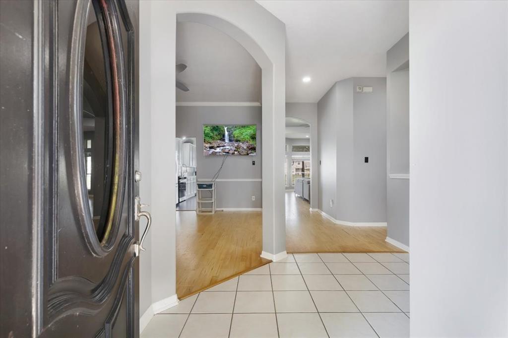 14 Mira Loma Drive
