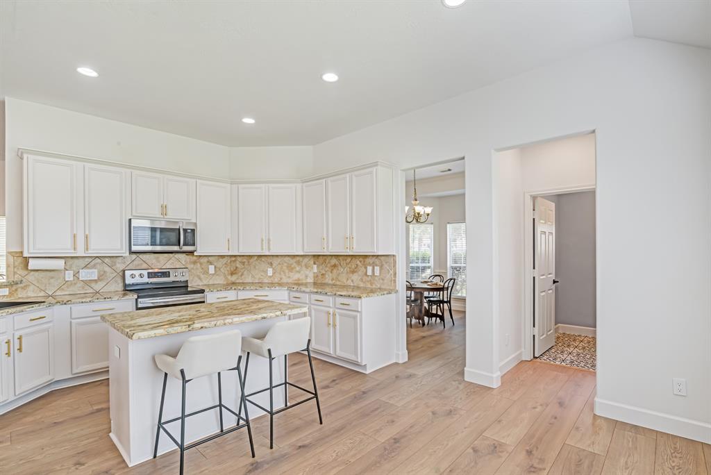 3601 Oak Bent Drive, Pearland, Texas image 20