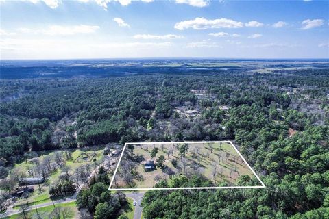 Photo of 6445 N Hill Road, Navasota, TX 77868 (MLS # 21383344)