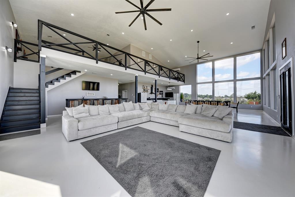 3561 Post Oak Point Road, New Ulm, Texas image 17