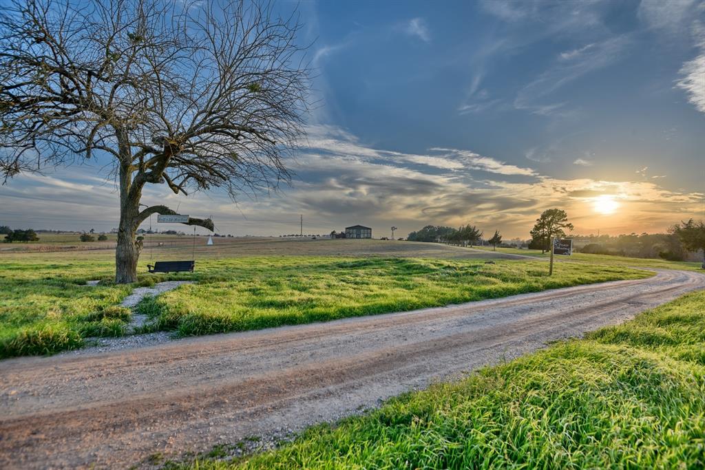 3561 Post Oak Point Road, New Ulm, Texas image 10