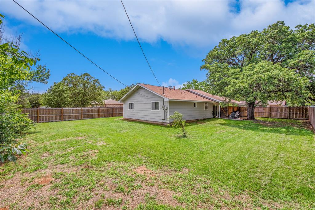 2501 Hardwood Drive, Bryan, Texas image 32