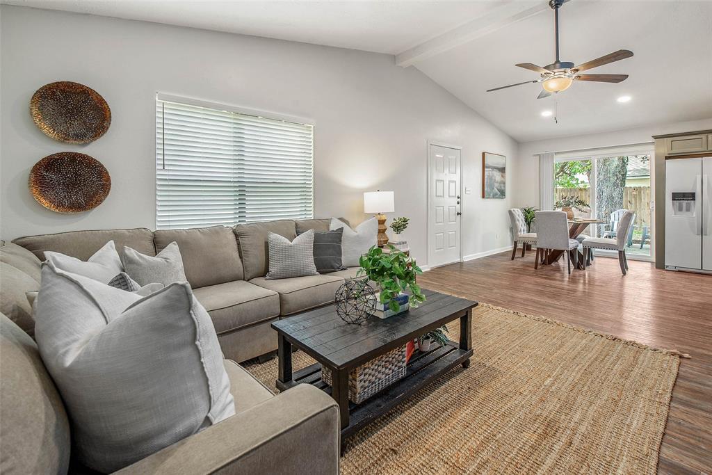 2501 Hardwood Drive, Bryan, Texas image 9