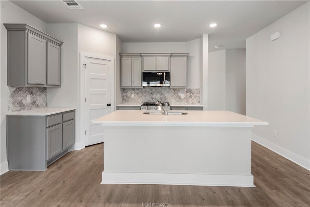 6121 Pocono Drive, College Station, Texas image 11