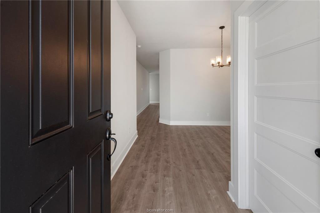 6121 Pocono Drive, College Station, Texas image 4