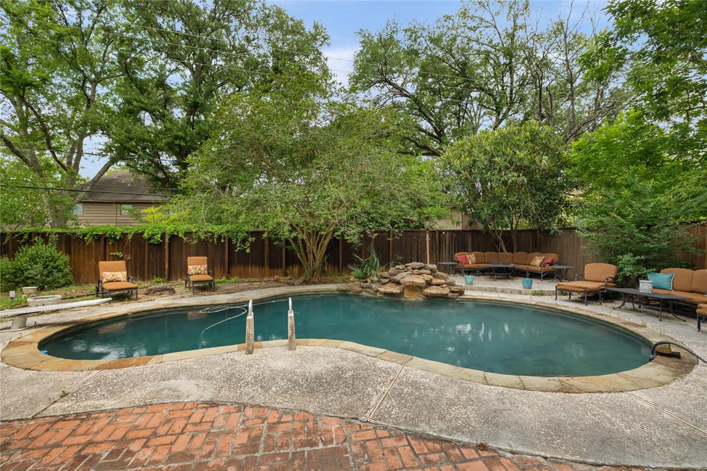 5606 Foresthaven Drive, Houston, Texas image 37