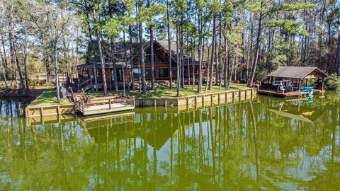 Photo of 83 Maid Marian Rd, Cleveland, TX 77327 (MLS # 65327167)