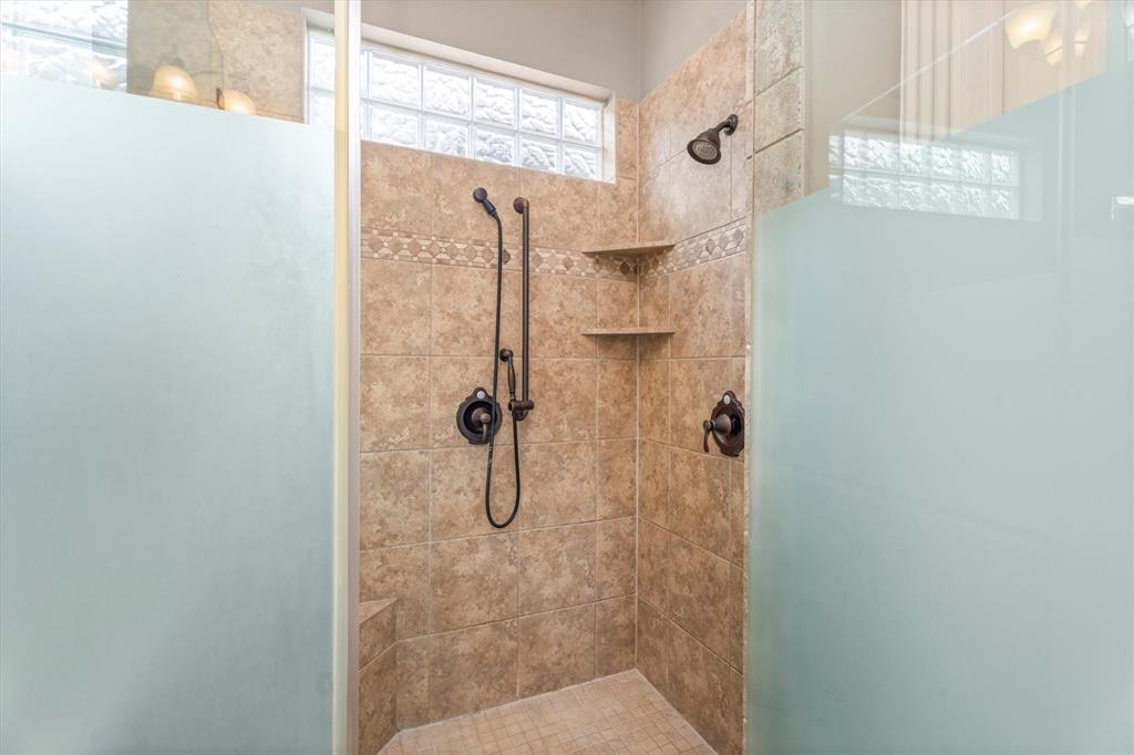 16014 Comal Bend Lane, Cypress, Texas image 20
