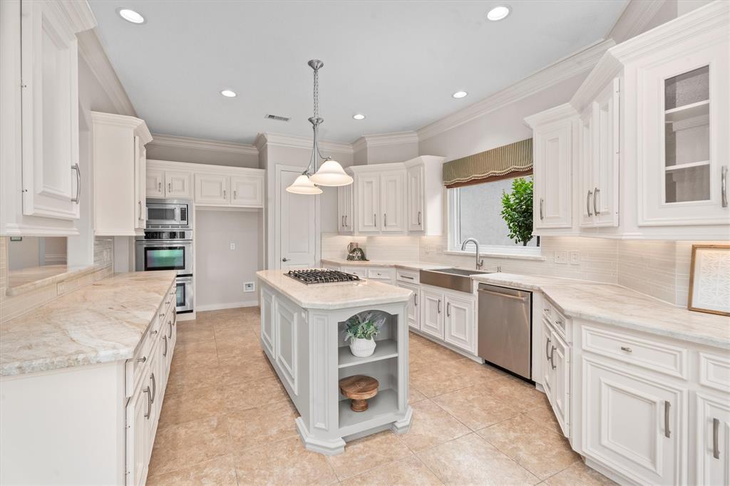 16014 Comal Bend Lane, Cypress, Texas image 10