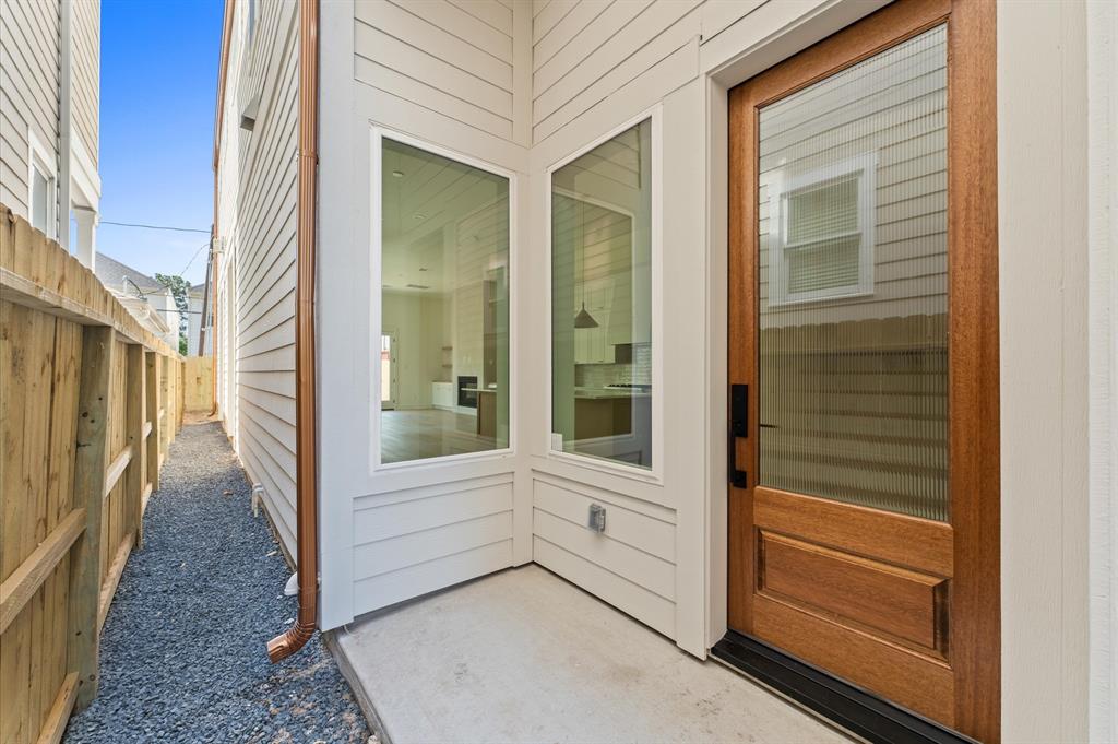 322 Aurora Street, Houston, Texas image 37