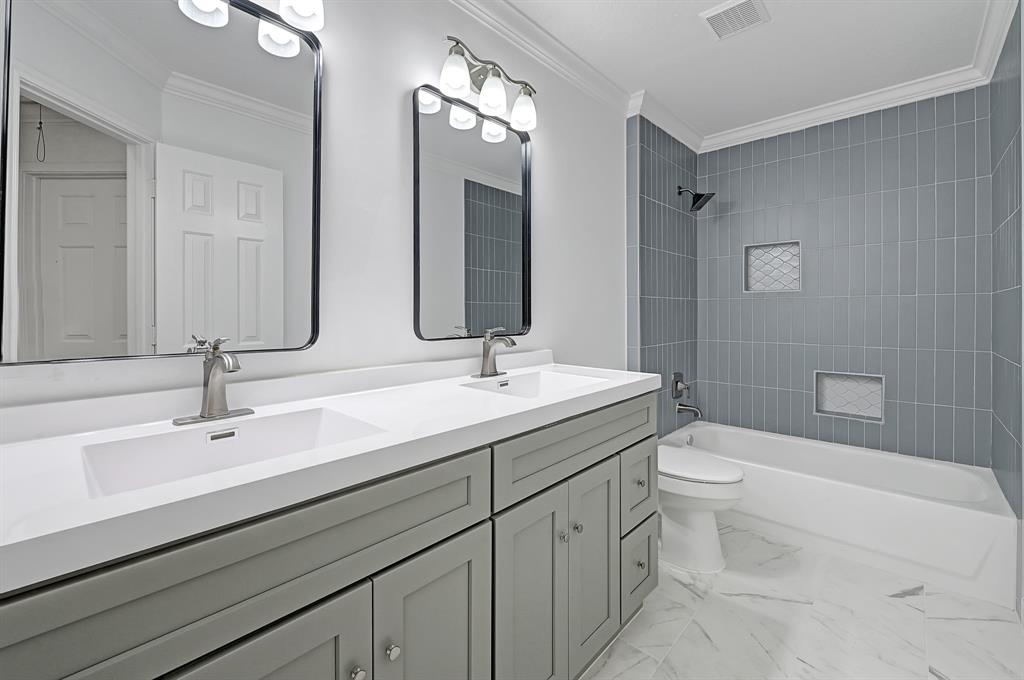 2918 Linda Drive, Pearland, Texas image 21