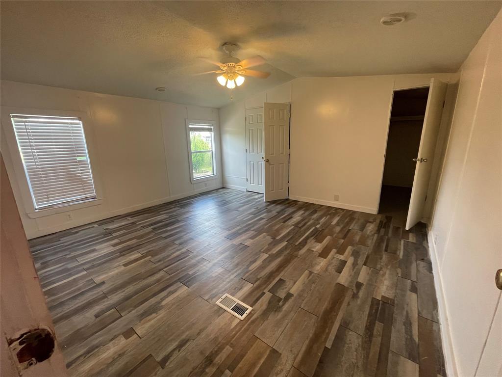 747 Road 5210, Cleveland, Texas image 3