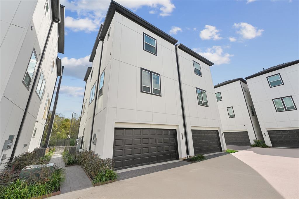 2708 Grand Fountains Drive #F, Houston, Texas image 23