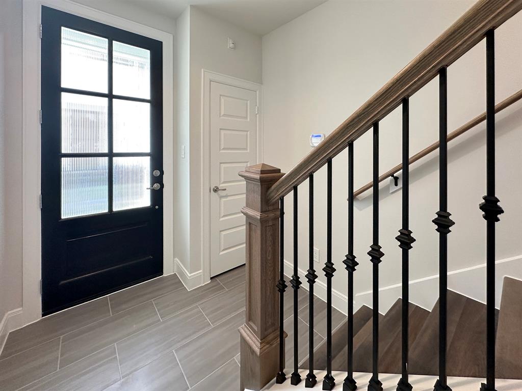 2708 Grand Fountains Drive #F, Houston, Texas image 8