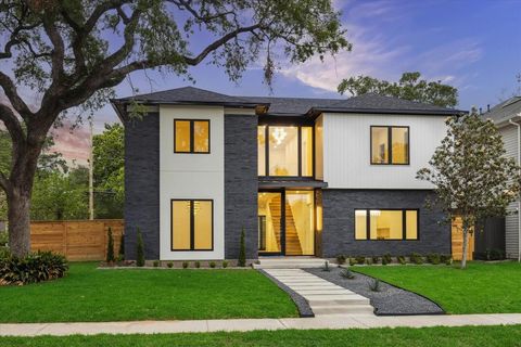 1550 Gardenia Drive Houston TX 77018
