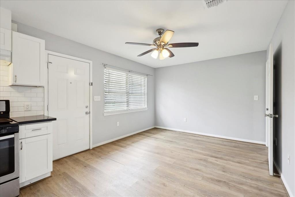 4760 Lanark Lane, Beaumont, Texas image 7