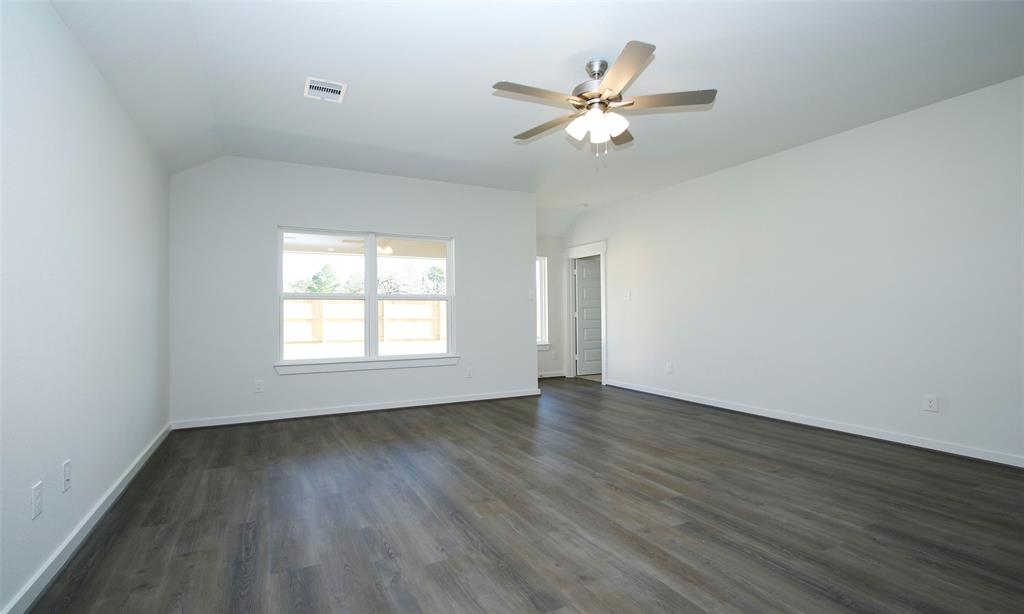 4023 Colony River Rock Boulevard, Pinehurst, Texas image 17