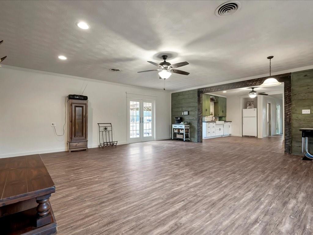 921 N Us Hwy 287 Business Highway, Grapeland, Texas image 14